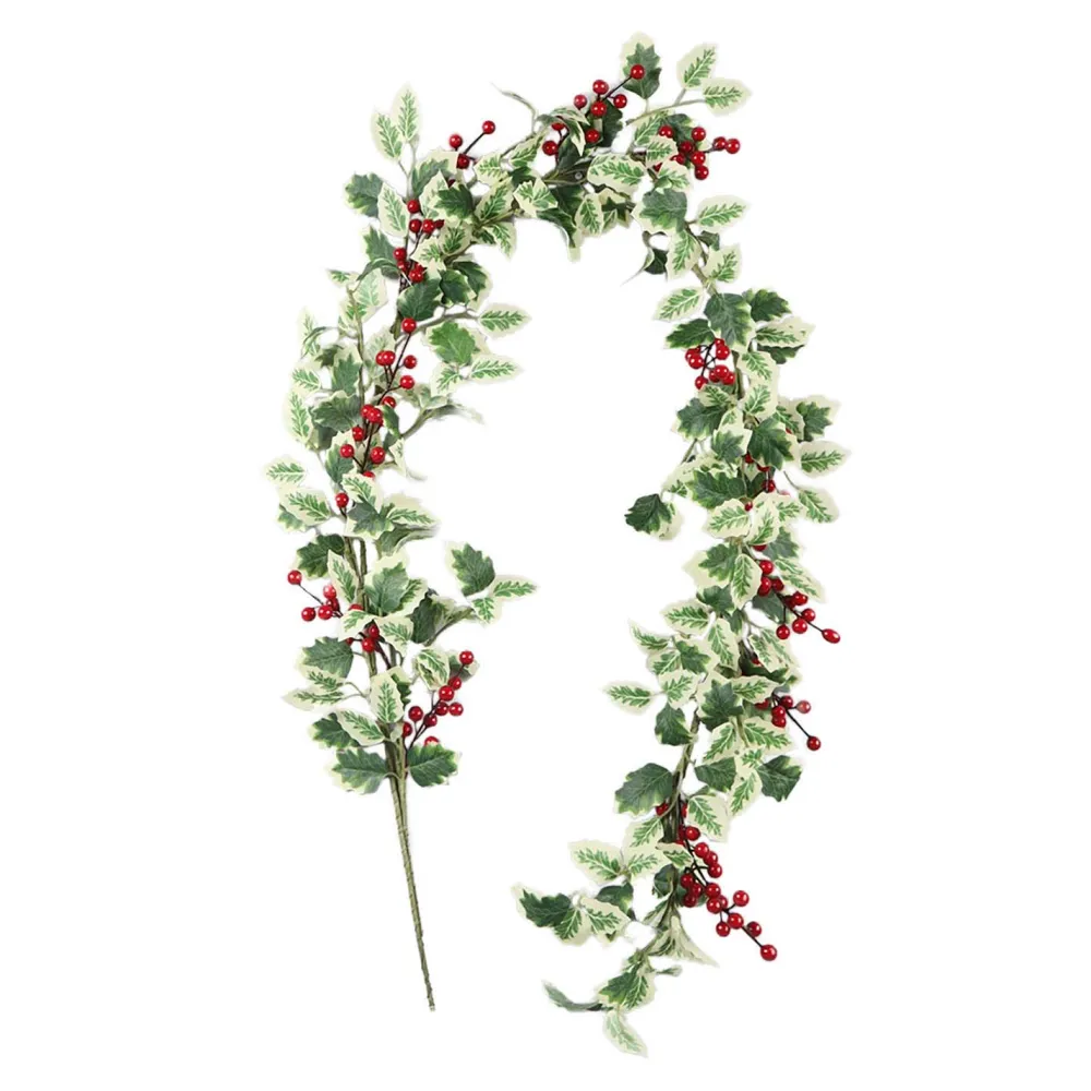 Best Christmas Forever GARLAND GRN 60″ HOLLY LEAF W/RED BERRY