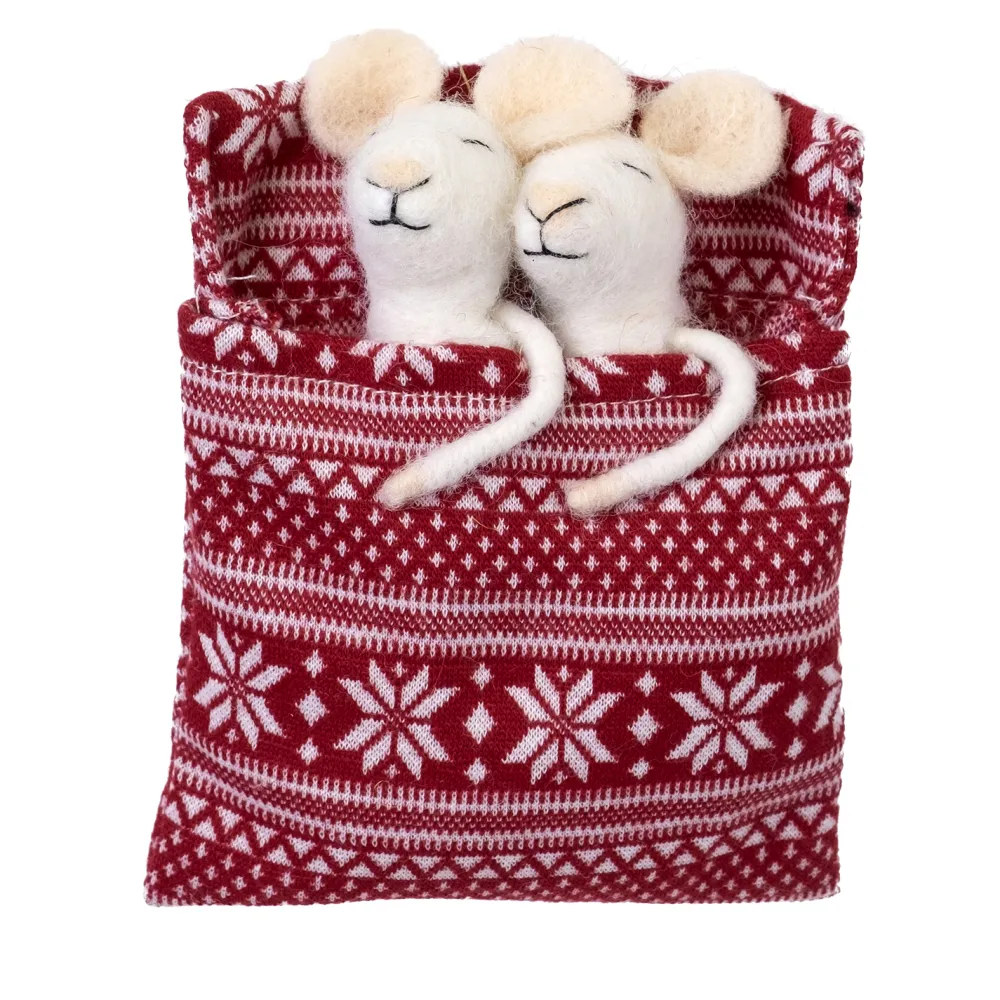 Sale Christmas Forever ORN WOOL MOUSEx2 5″ SLEEPING IN BED RED NORDIC PRINT